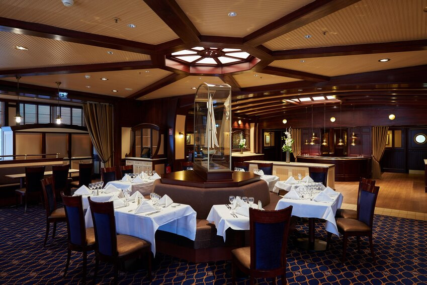 Yacht Club