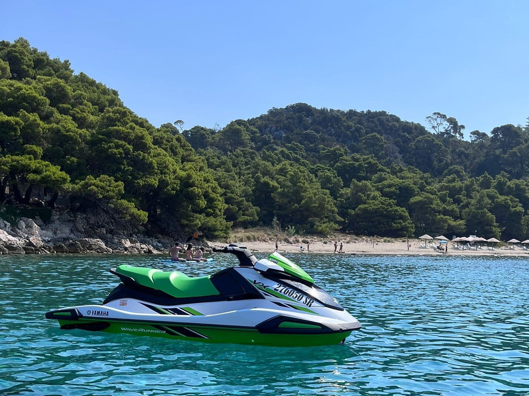 Jet ski Mljet景点图片