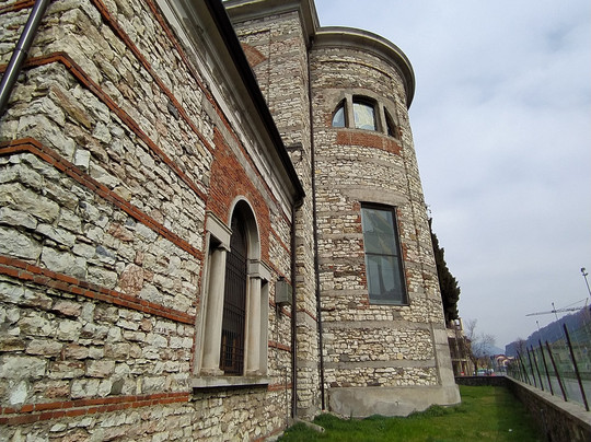 Chiesa Parrocchiale del Sacro Cuore di Gesu'-Villanuova sul Clisi必去景点
