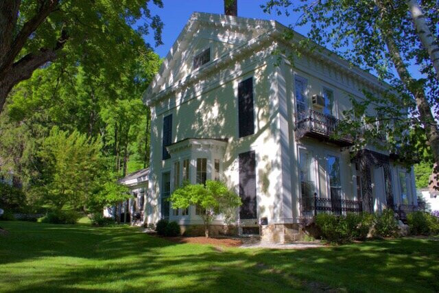 Blackinton Manor Bed & Breakfast主图