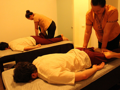 Aruksa Thai Massage-马德里必去景点