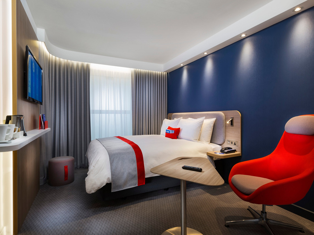 Holiday Inn Express Paris - Velizy by IHG主图