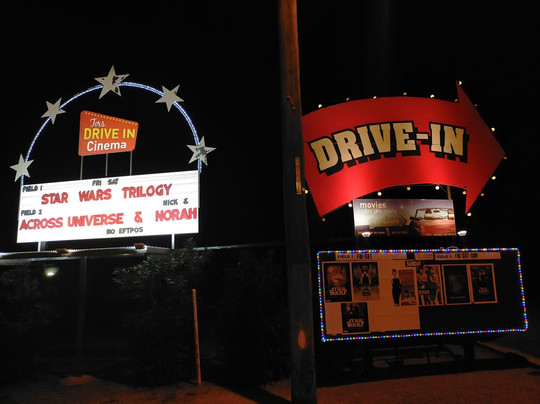 Tors Drive-in Cinema-查特斯堡必去景点