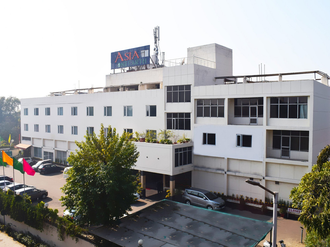 Asia One Earth主图