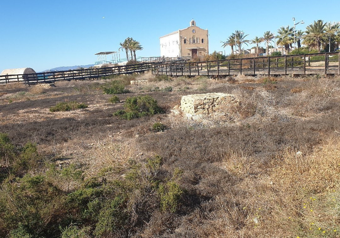 Ermita de Nuestra Senora del Carmen景点图片