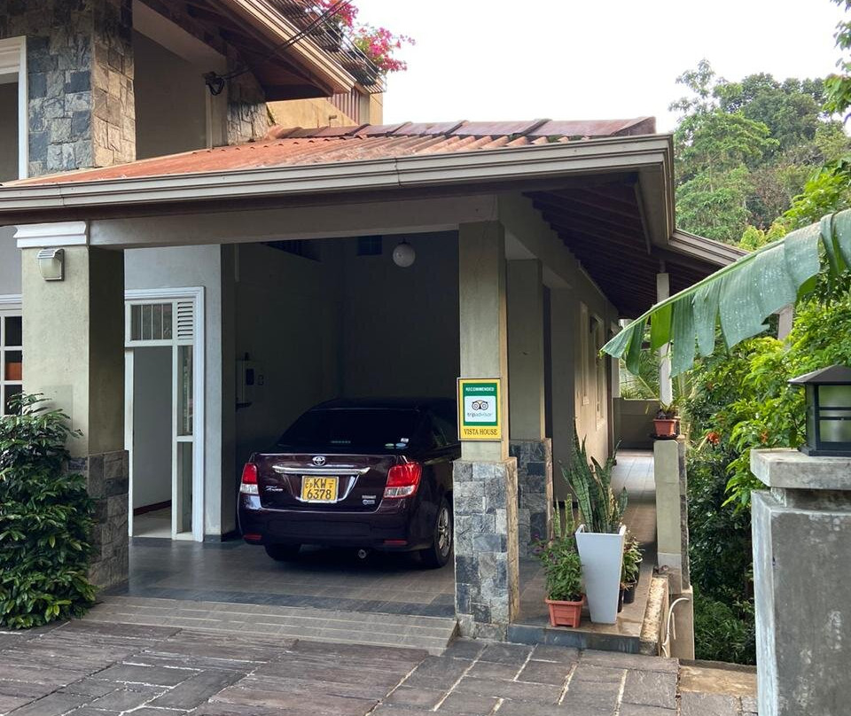 康提远景屋酒店主图