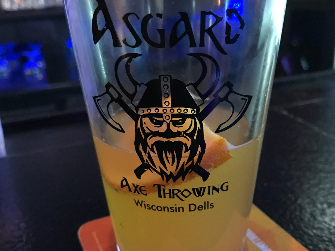 Asgard Axe Throwing-威斯康星峡谷必去景点