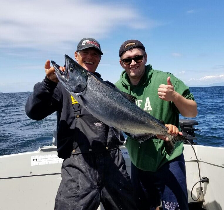 Reel Time Fishing Charters & Marine Tours-纳奈莫必去景点