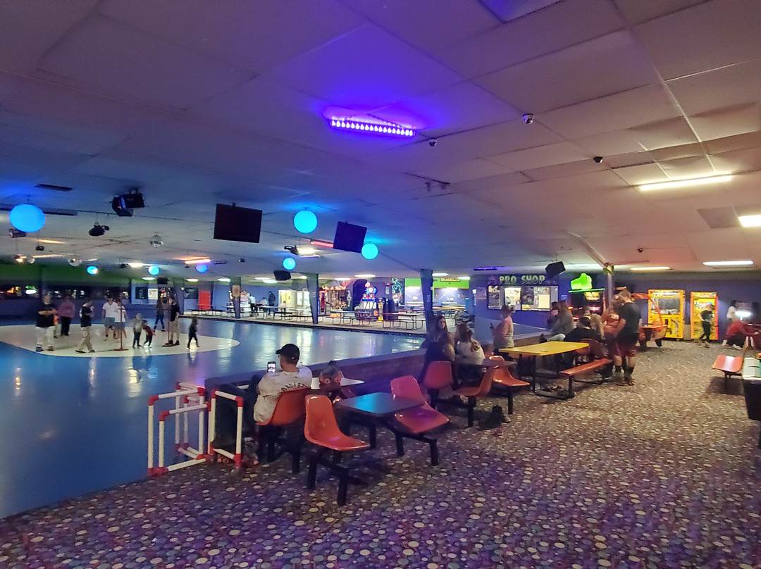 Finley's Fun Center-London必去景点