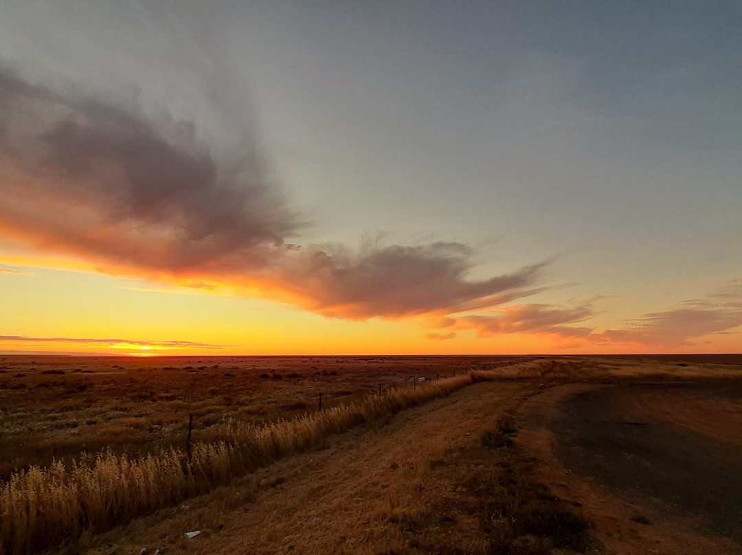 Hay Sunset Viewing Area景点图片