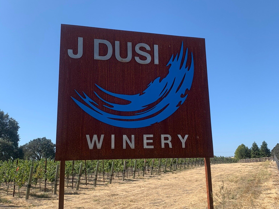 J Dusi Winery景点图片