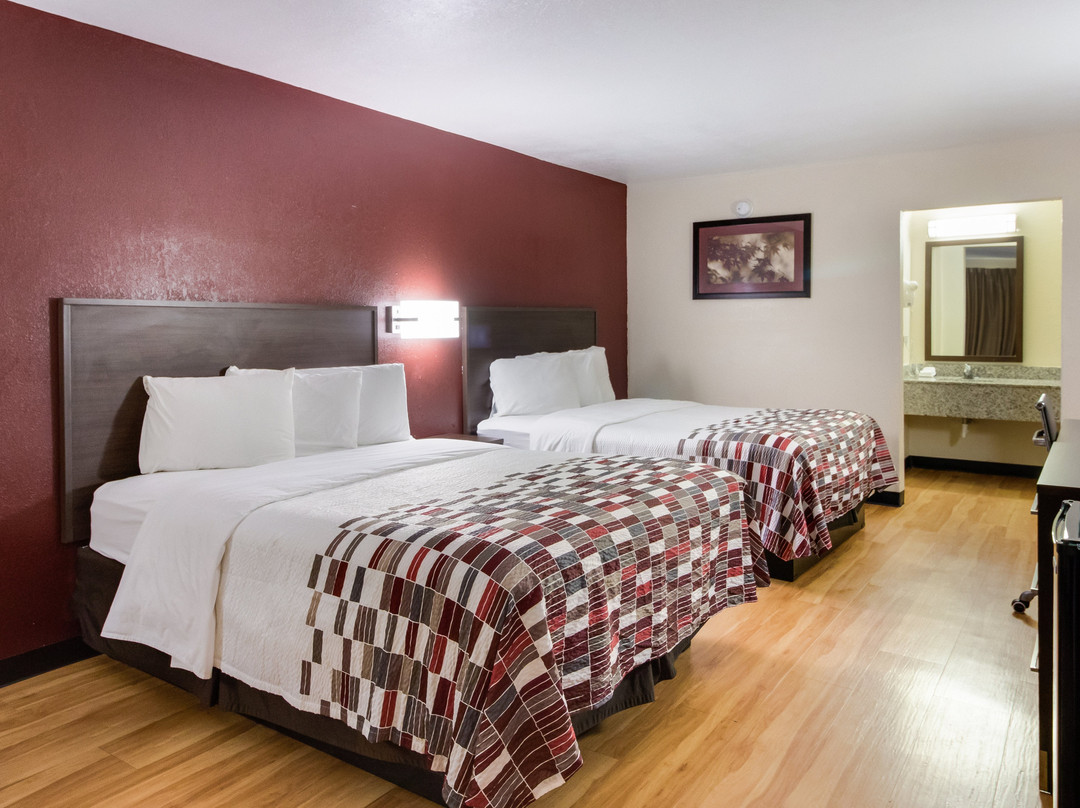 Red Roof Inn & Suites Commerce - Athens主图