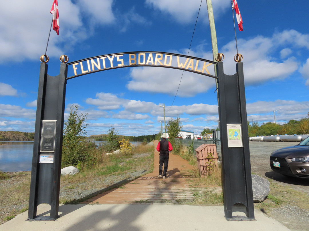Flinty’s Boardwalk & Hiking Trail-Flin Flon必去景点