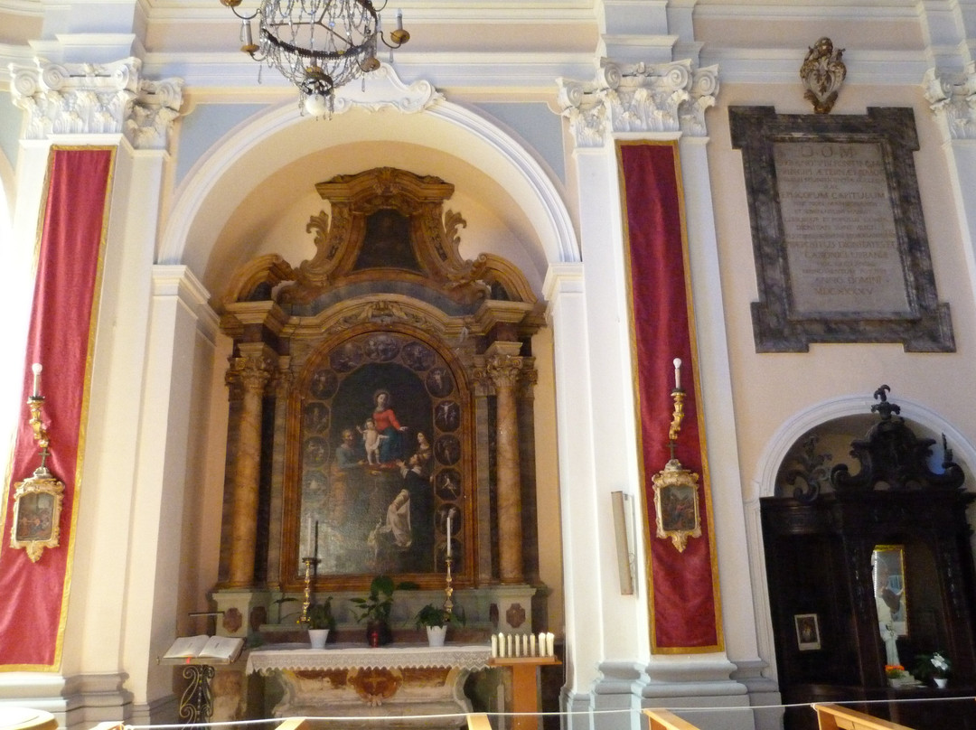 Duomo di San Cristoforo-Urbania必去景点