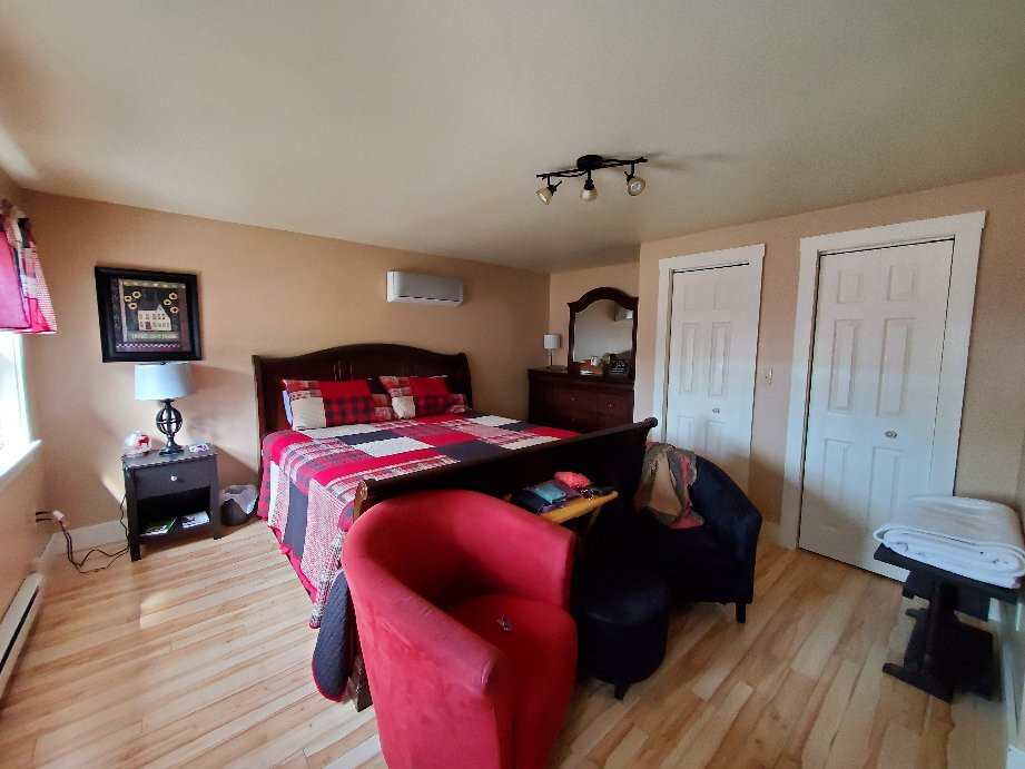 Hooking by the Sea - Brierwood Farm Retreat主图