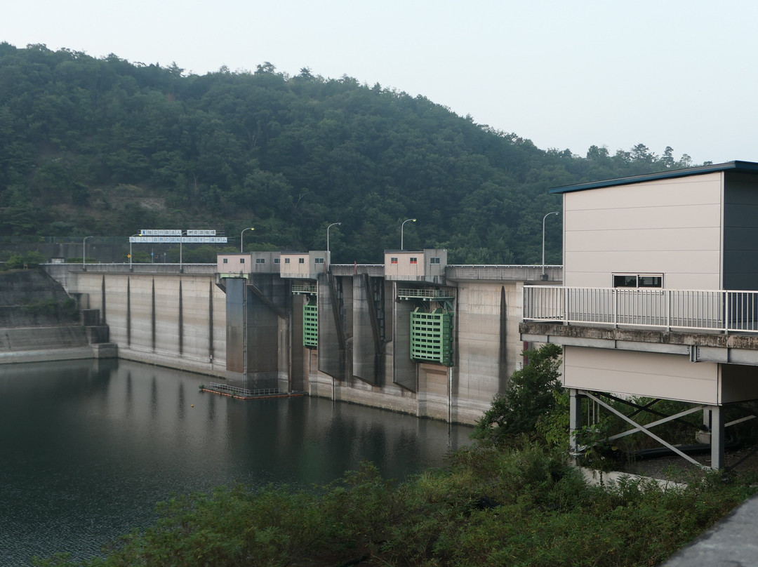 Hitokura Dam-川西市必去景点