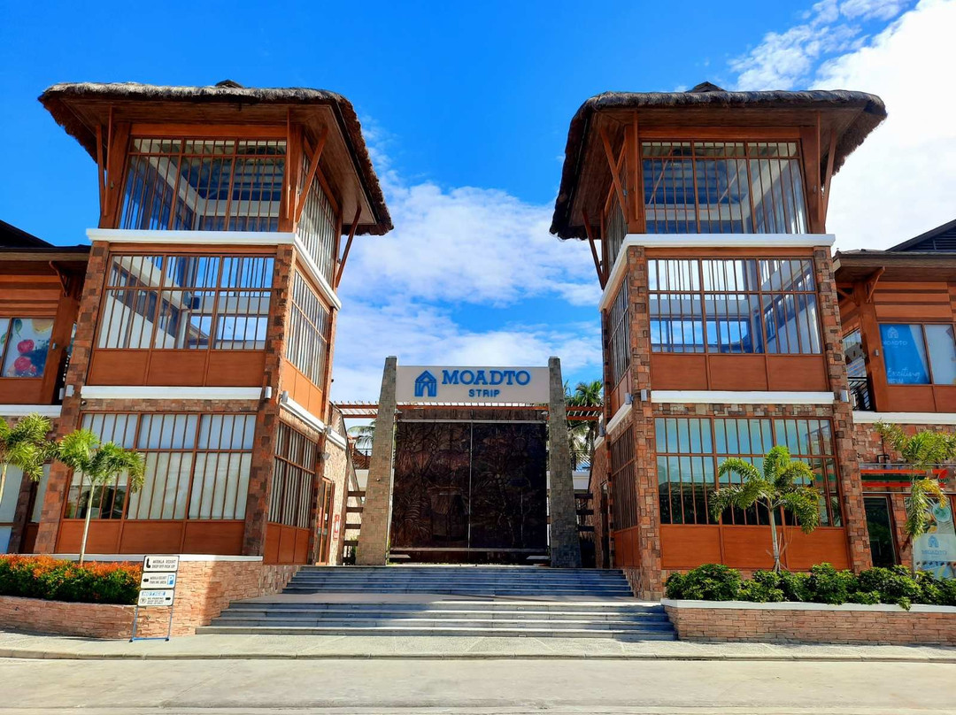 Moadto Strip Mall
