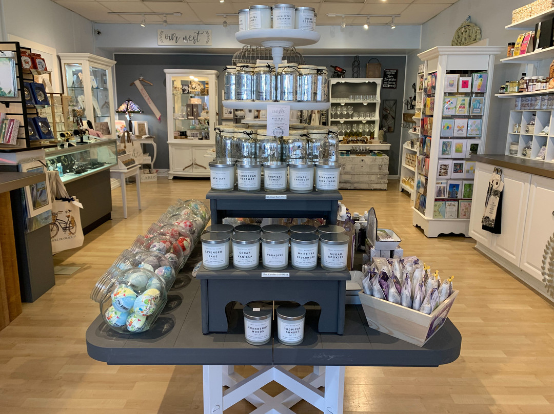 Blue Heron Gifts & Boutique景点图片