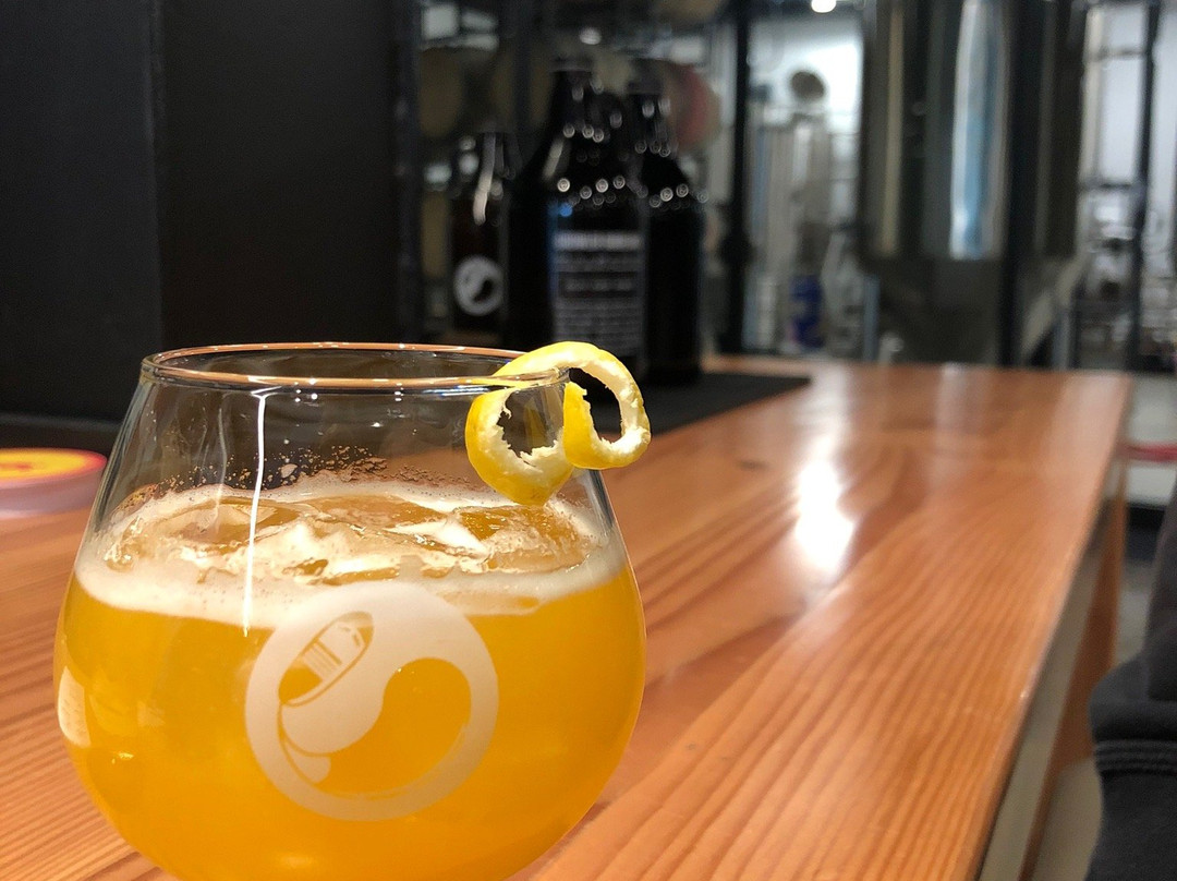 Hew & Draw Hotel主图