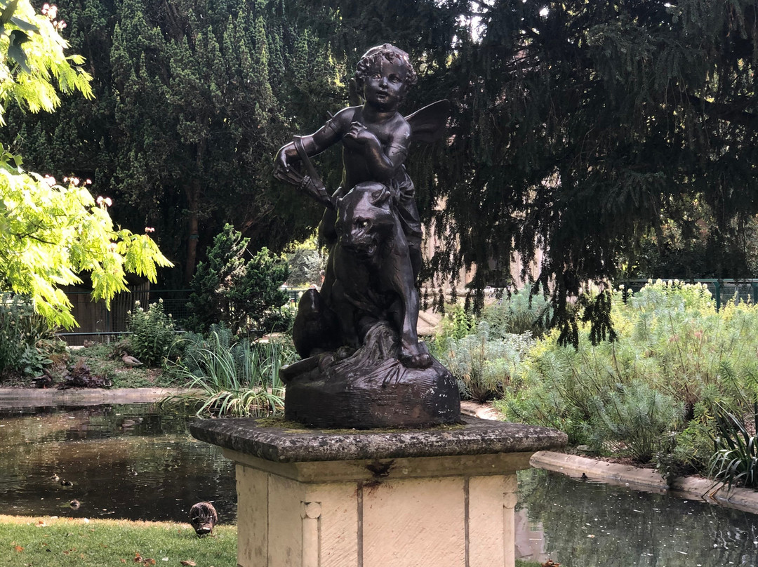 Parc de Blossac-普瓦捷必去景点