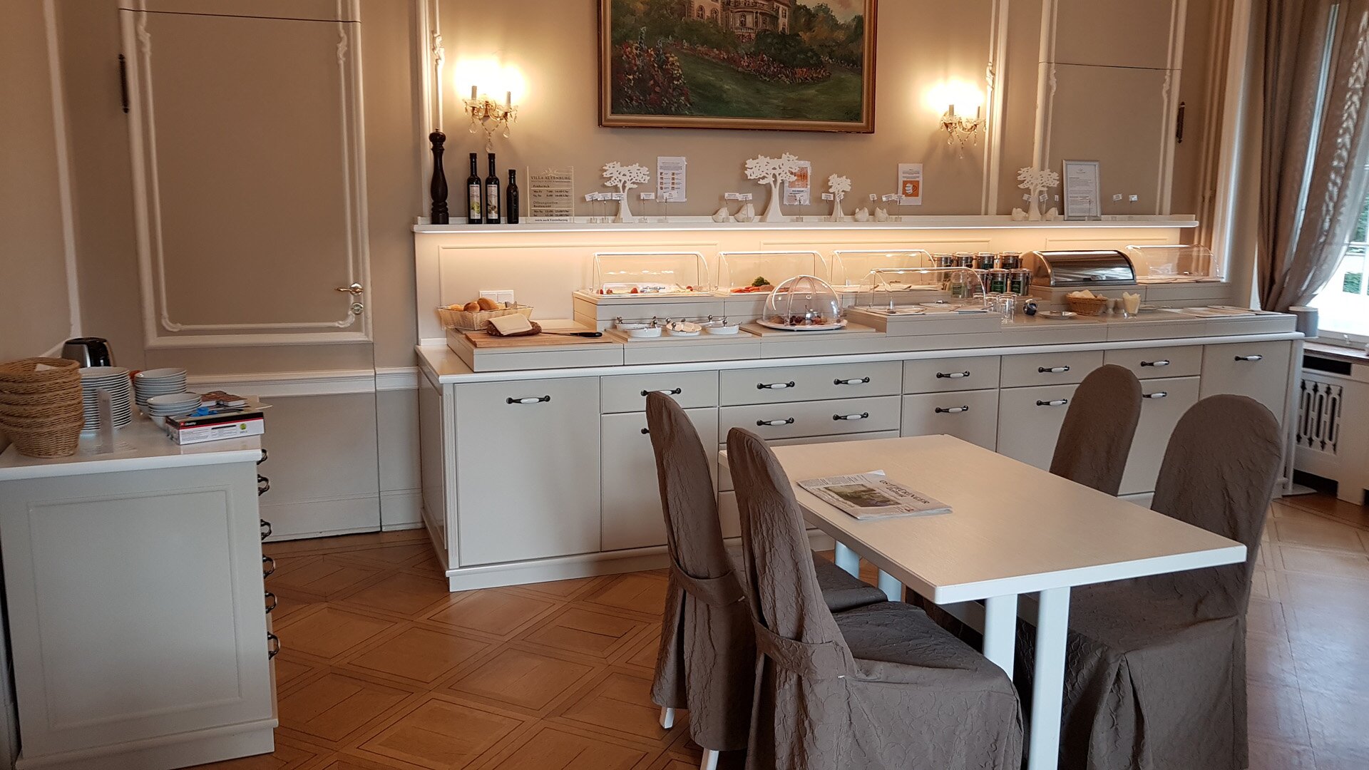 Villa Altenburg-餐饮