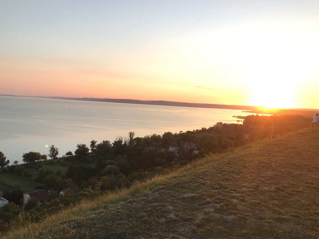Balatonakarattya Magaspart-Balatonakarattya必去景点