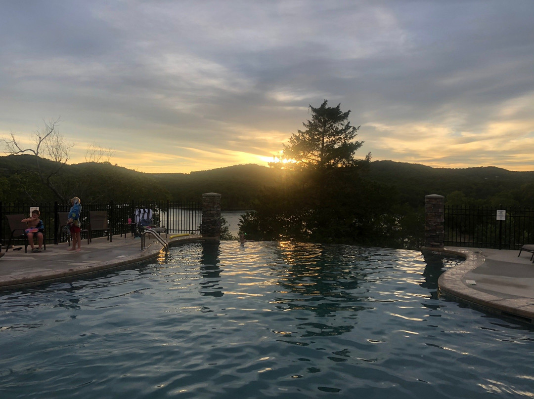 Alpine Lodge Resort主图