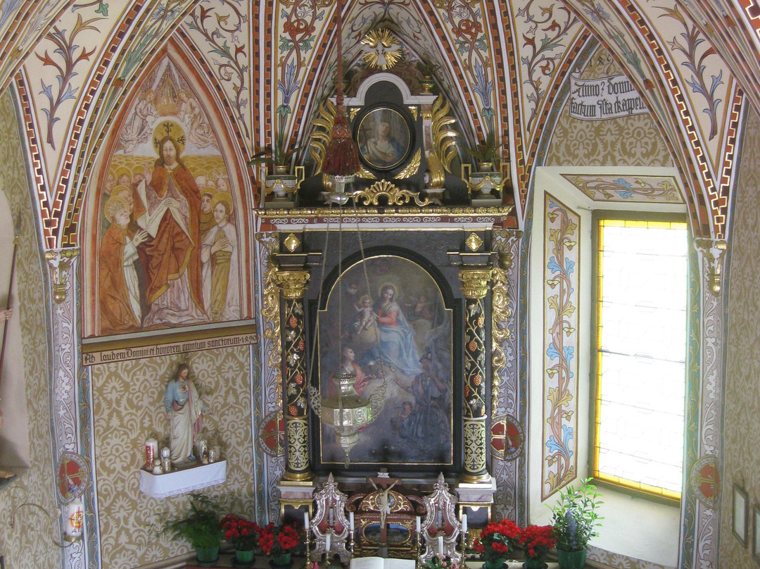 Chiesa Di Santa Barbara-La Valle必去景点