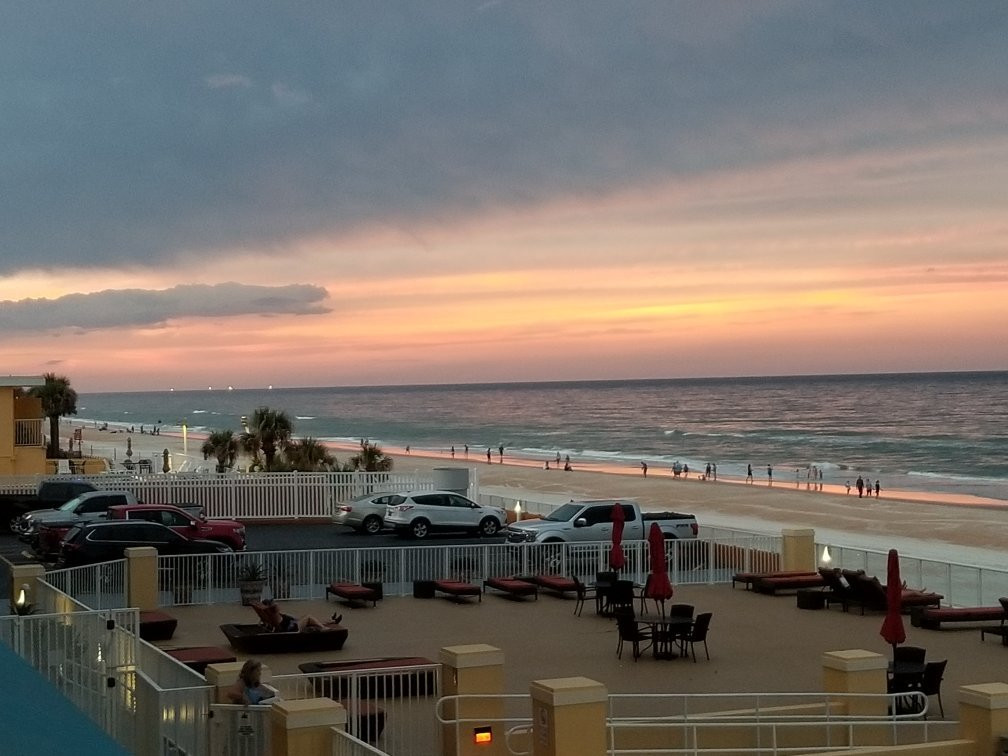 Bluegreen Casa Del Mar Beach Resort