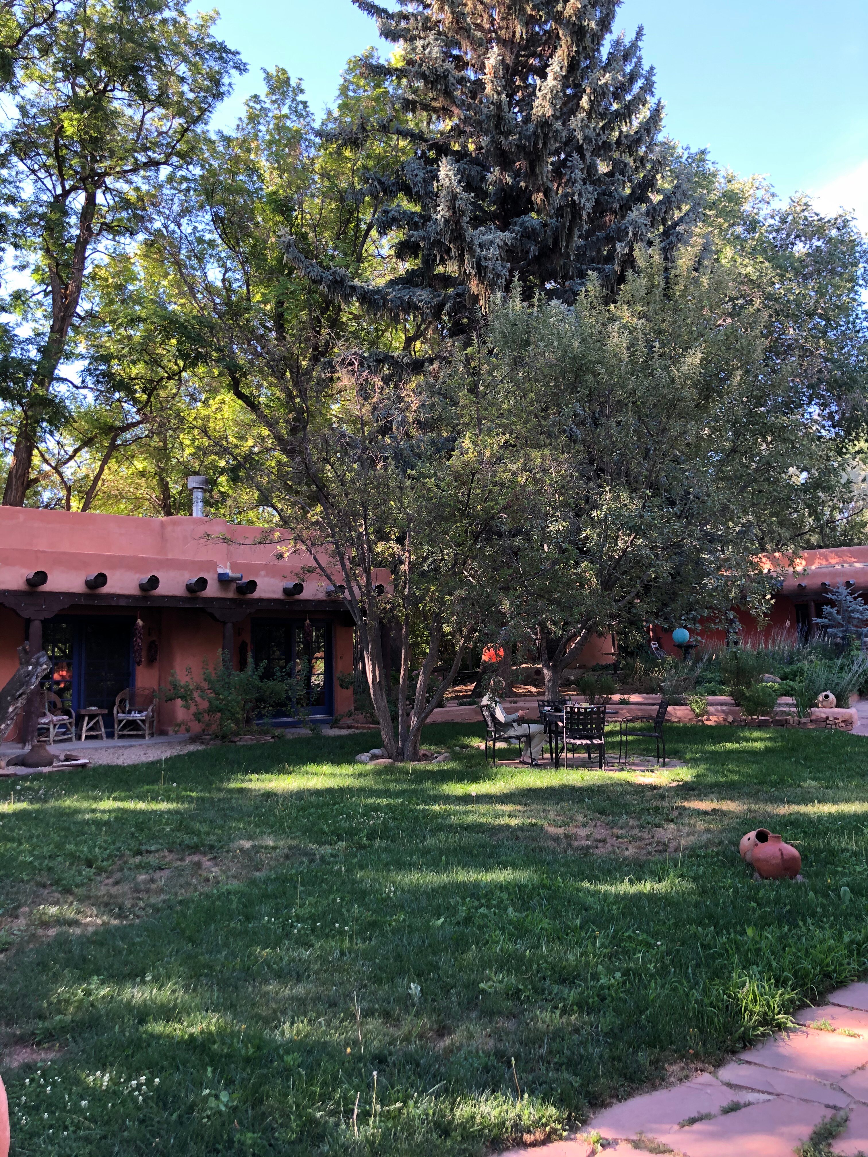 Adobe and Pines Inn B&B-浴室