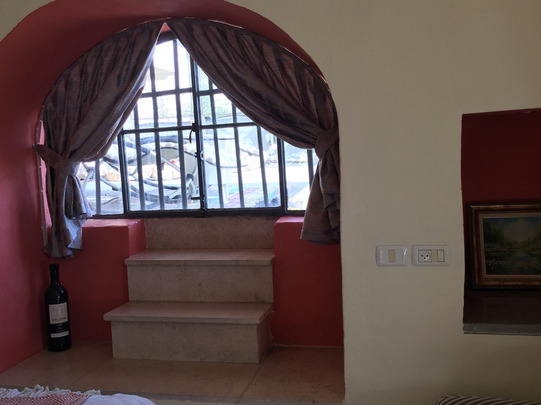 Artists Colony Inn主图