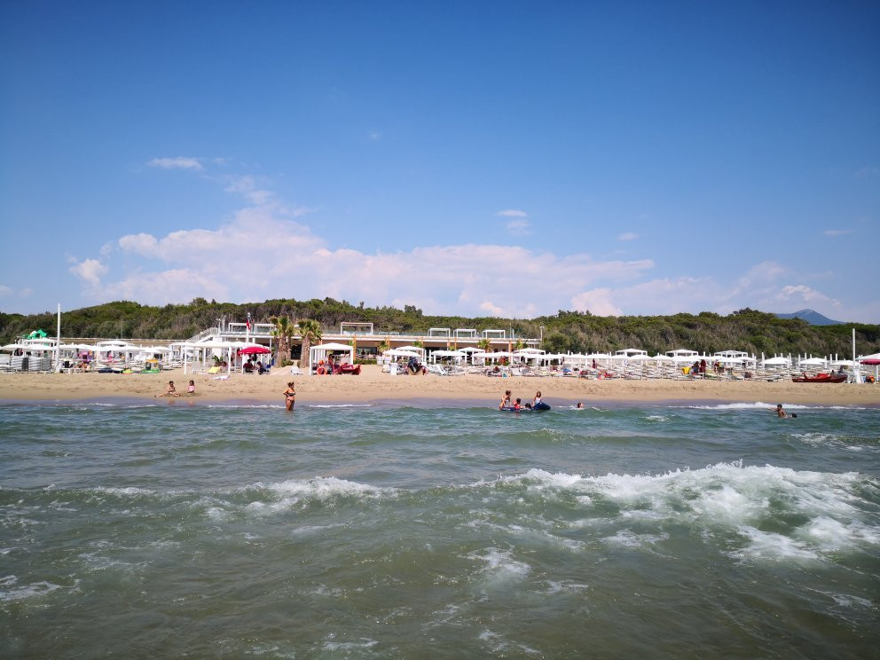 Lido Mediterraneo Beach景点图片