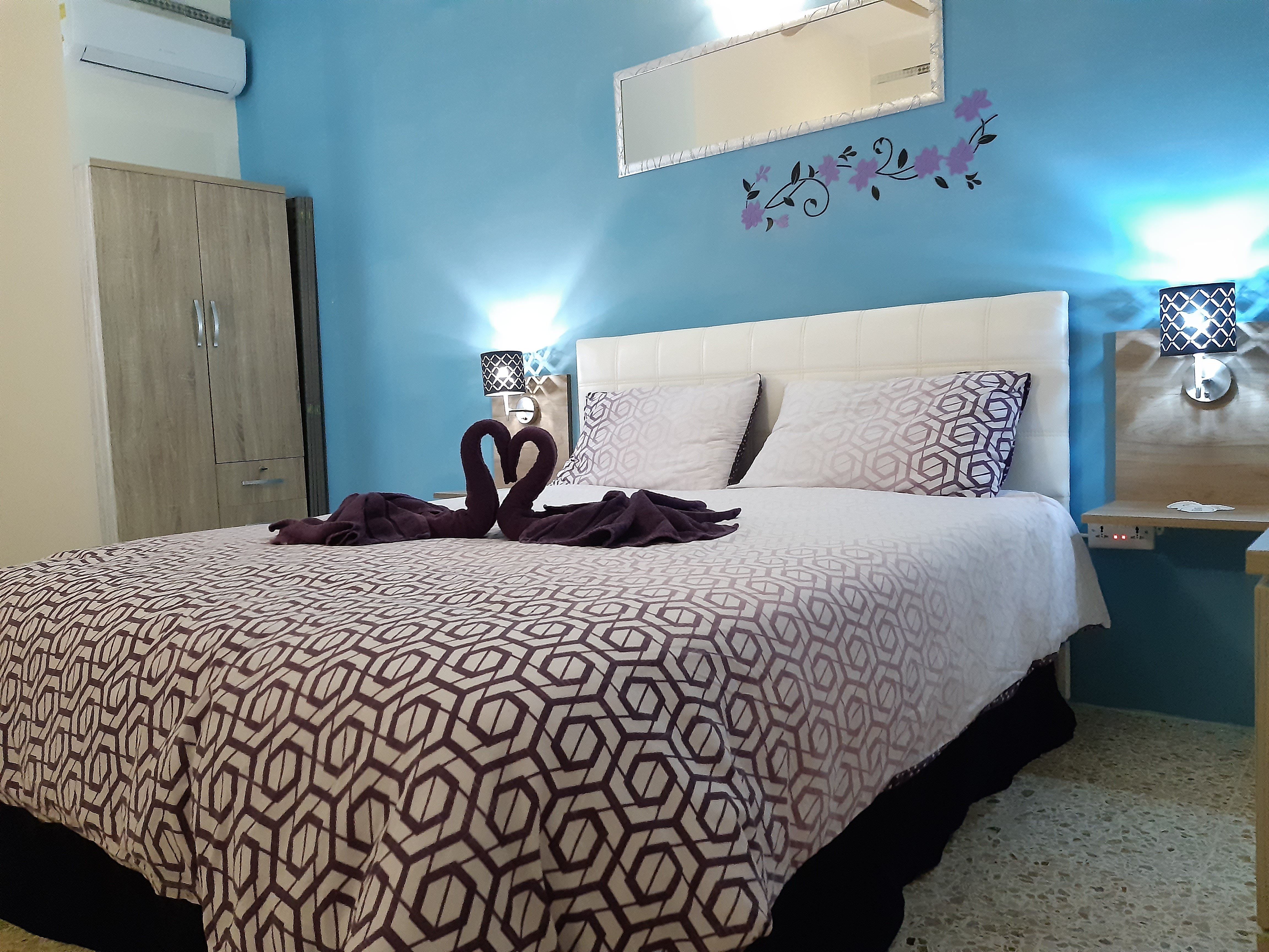 Tarona Guesthouse-官方