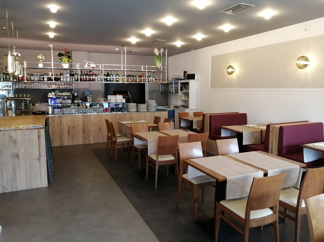 Minusio餐馆和美食-Ristorante Pizzeria Centrale Minusio