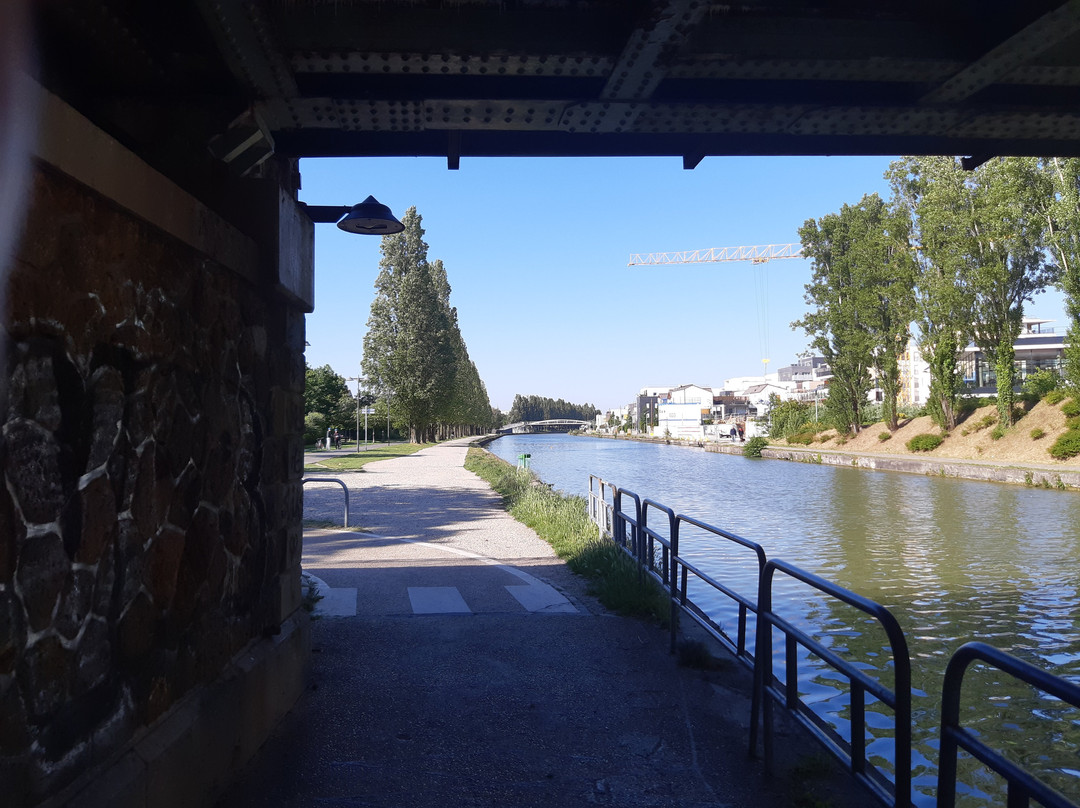 Pont de l'Europe-丛林阁必去景点