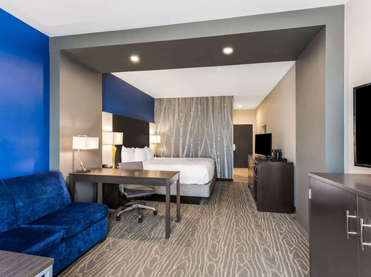 La Quinta Inn & Suites by Wyndham Odessa N. - Sienna Tower主图