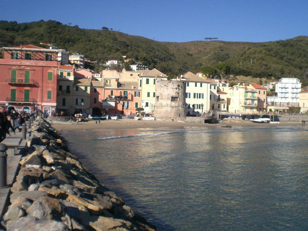 Bagni St. Tropez-Laigueglia必去景点