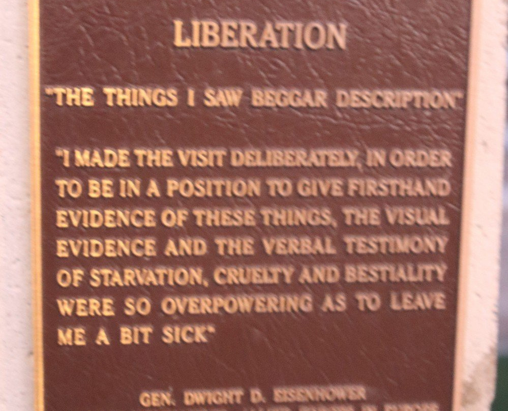 Desert Holocaust Memorial-棕榈沙漠必去景点