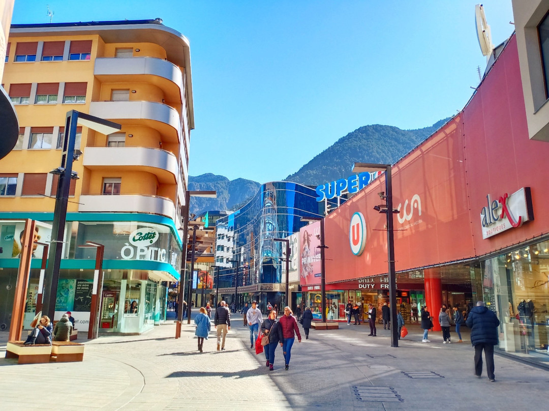 Cca - Centre Comercial Andorra-安道尔城必去景点