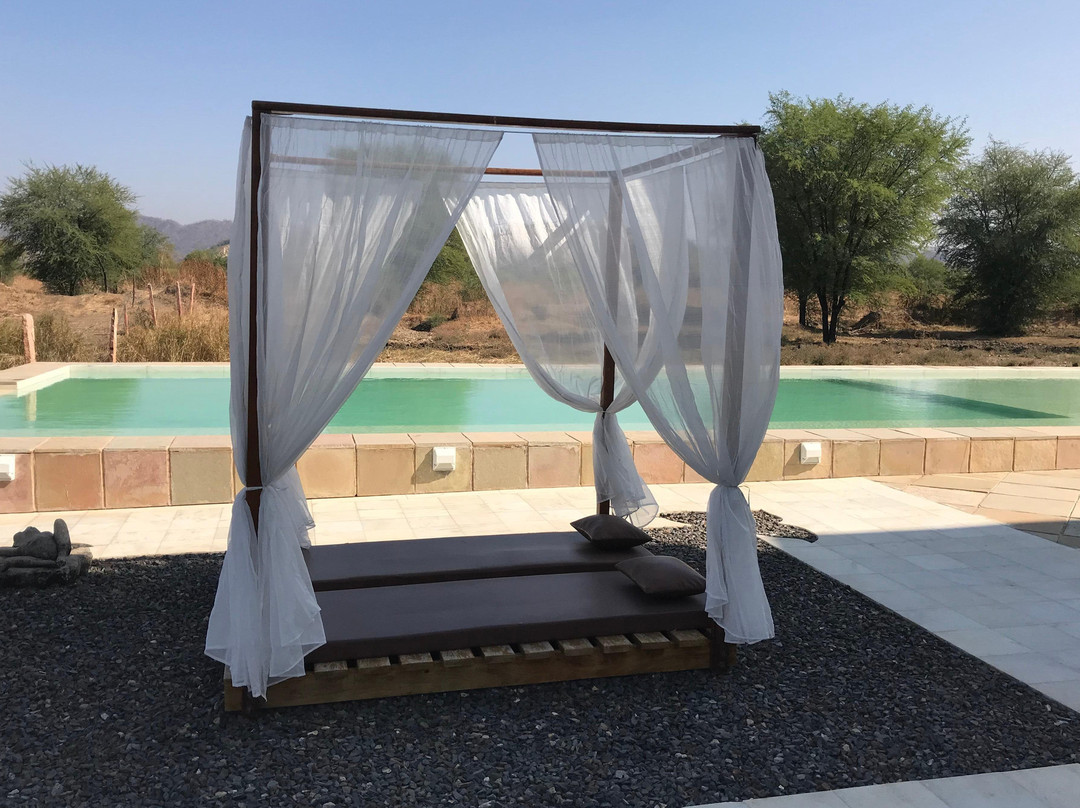 voyageinde.ca & intertskytours-斋蒲尔必去景点