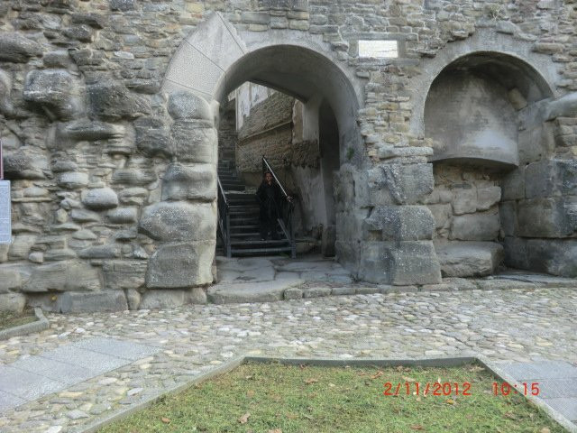 Mura etrusche-科尔托纳必去景点