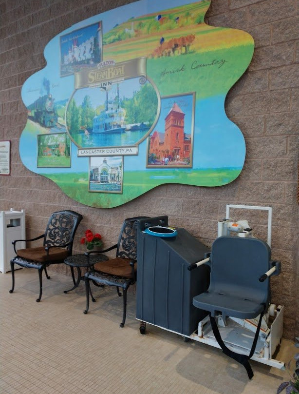 Fulton Steamboat Inn主图