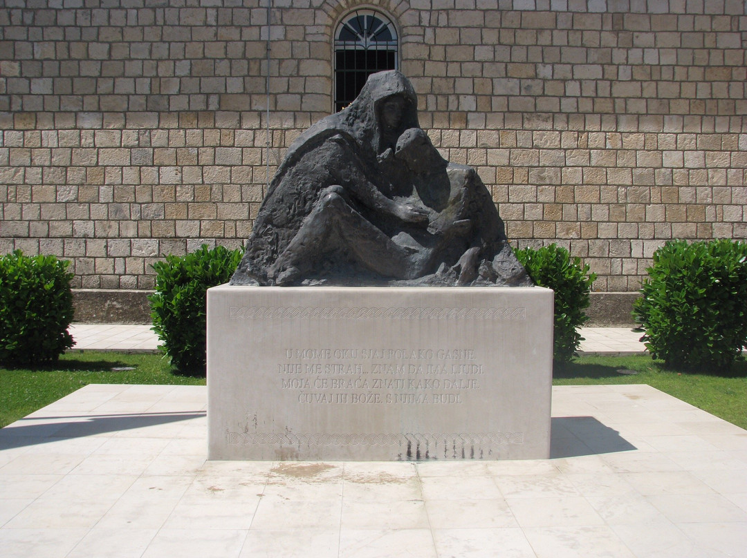 Saint Nicholas Church景点图片