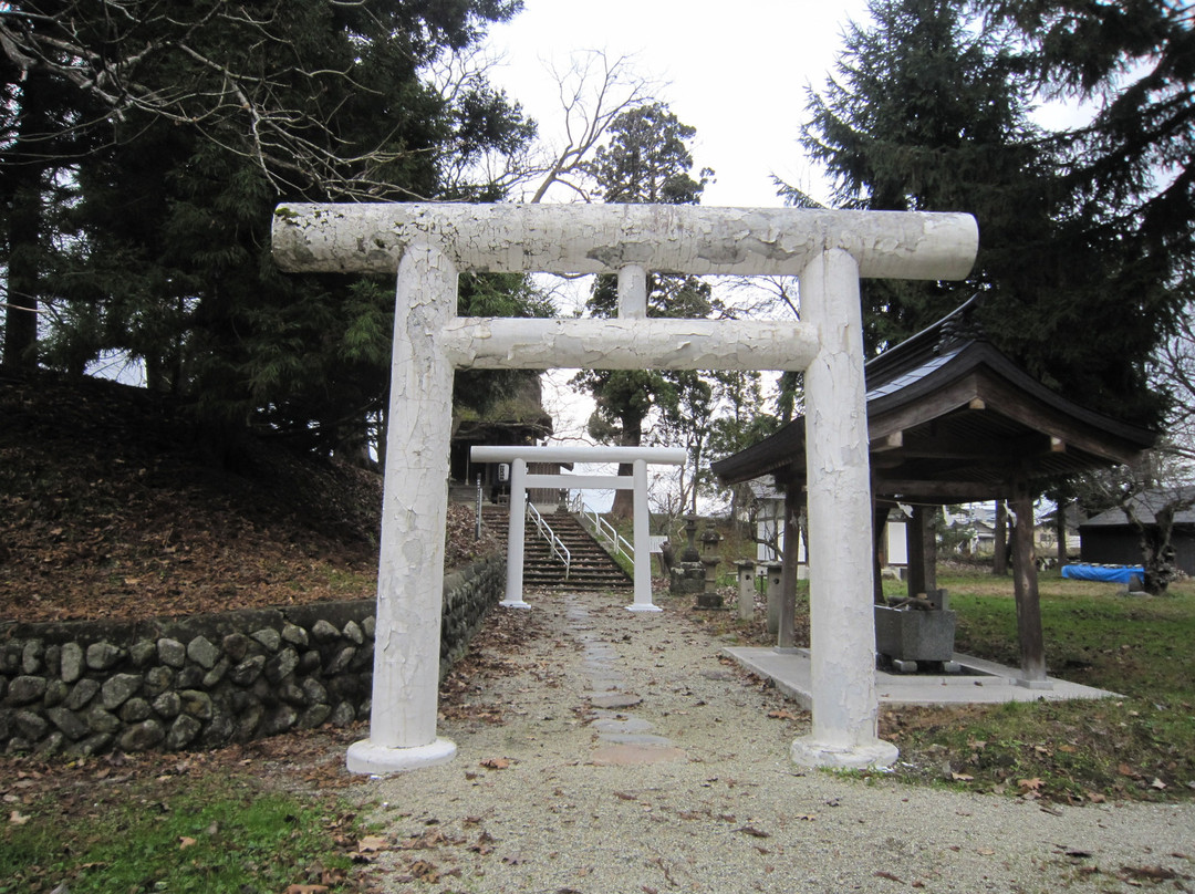Tozawa Shrine-新庄市必去景点