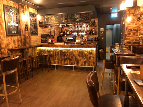 Welling旅游景点-The Bolthole Micropub