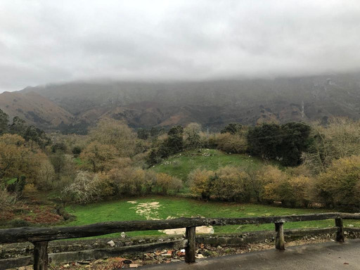 Rural Apartamentos Vallanu主图