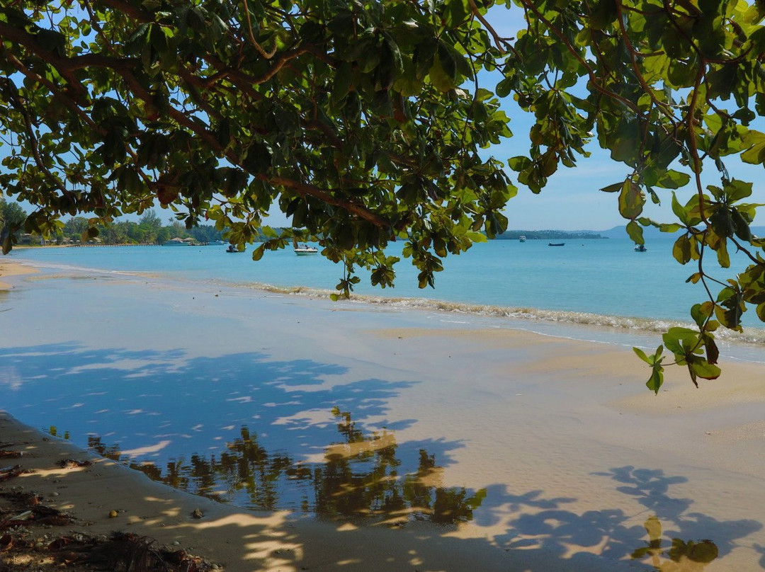 Maruey Beach景点图片