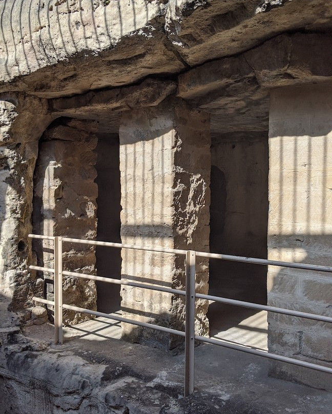 Uperkot Caves-居那加德必去景点