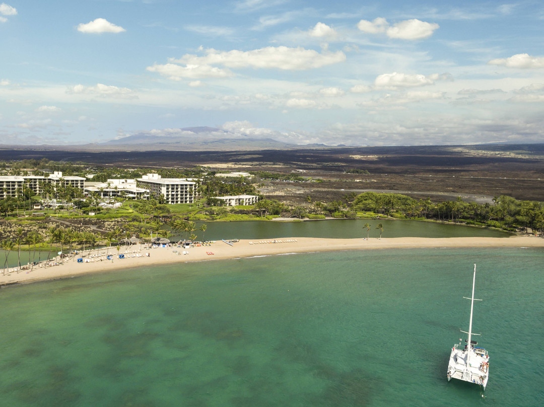 威可洛亚海滩万豪Spa度假酒店主图