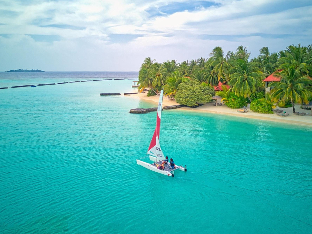 Maverick Style Water Sports at Kurumba Maldives景点图片